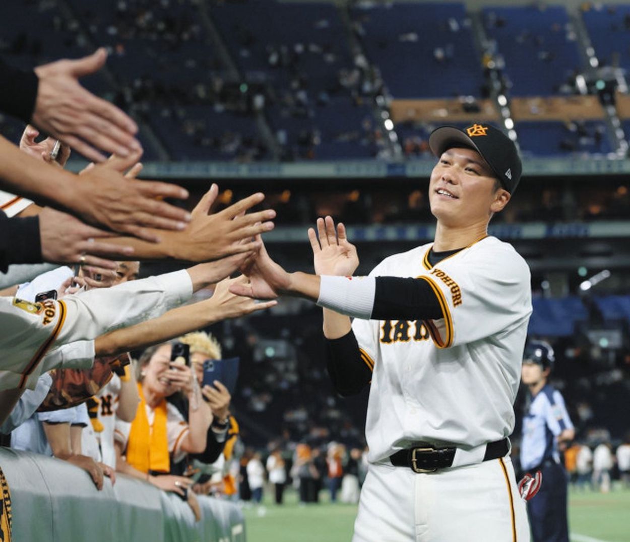 巨人・阿部監督、岡本和真離脱で緊急昇格した坂本勇人の決勝打に