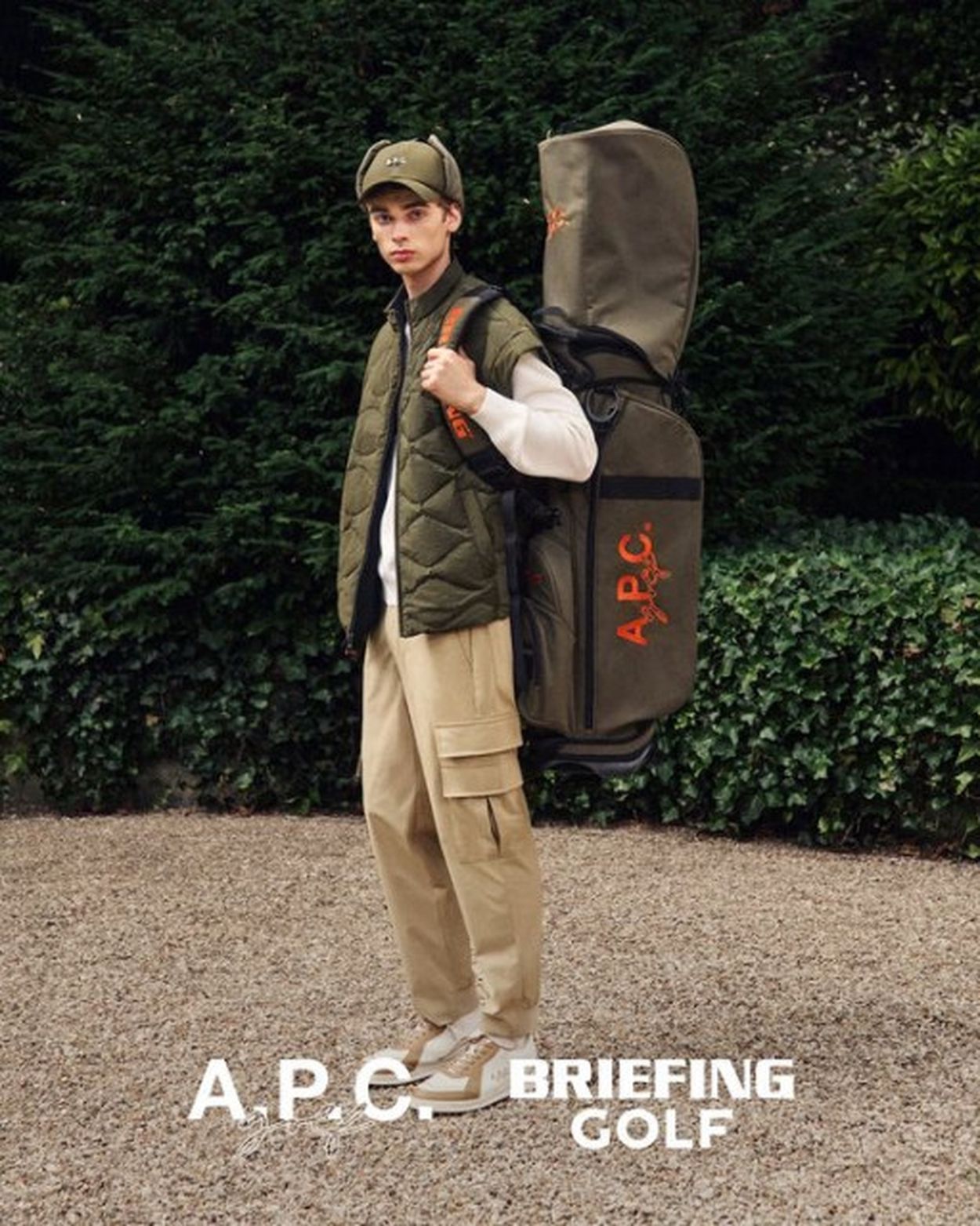 A.P.C. GOLF」と「ブリーフィング ゴルフ」がコラボ！ “一生モノのキャディバッグ”ってこれでしょ！(ゴルフ情報ALBA.Net) - goo  ニュース