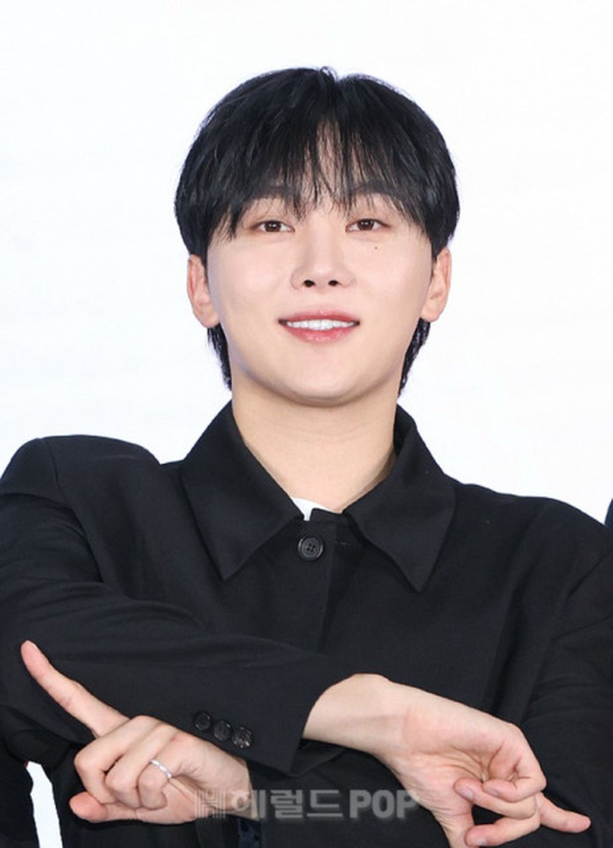 公式】「SEVENTEEN」スングァン、200万円寄付…故郷チェジュ