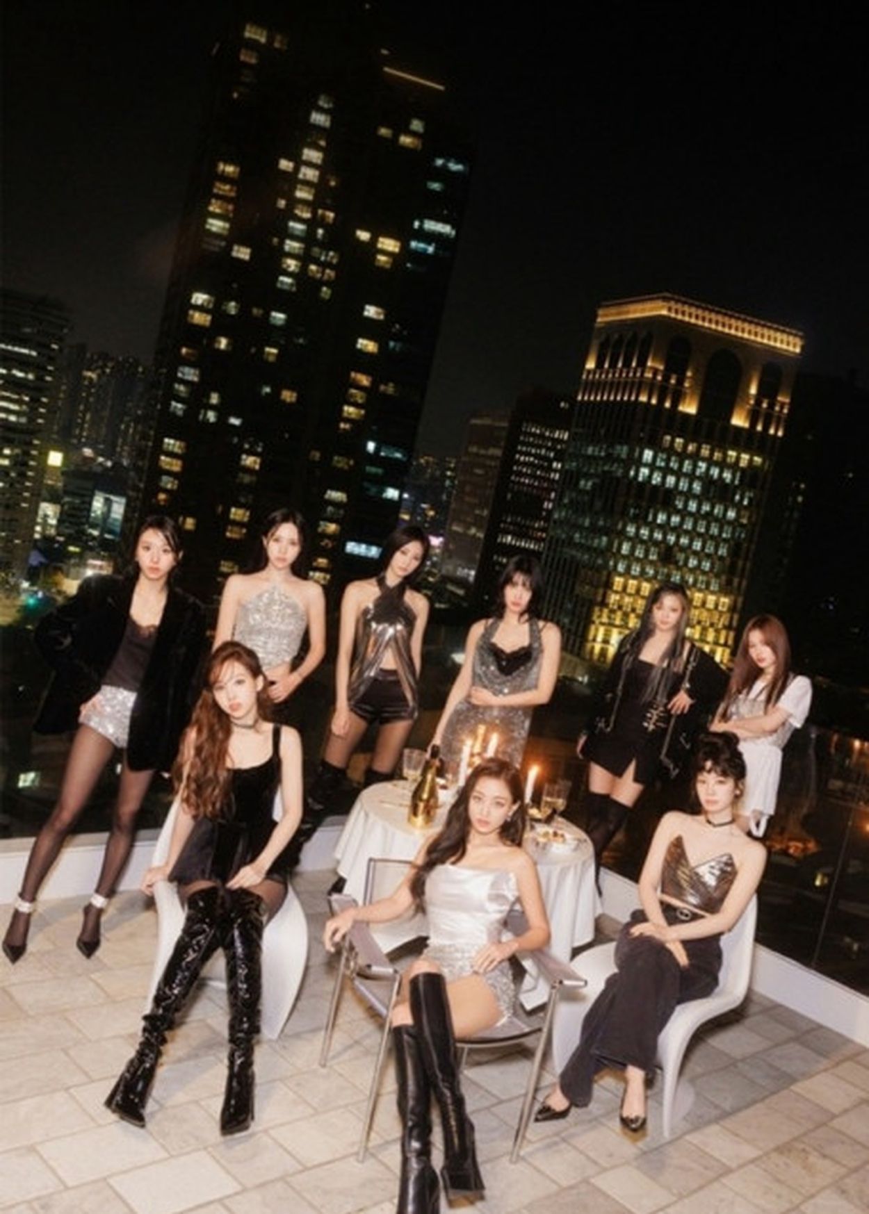 公式】「TWICE」、13thミニアルバム「With  YOU-th」で2024年米アルバム販売量トップ10にランクイン…K-POPガールズグループ唯一(WoW!Korea) - goo ニュース
