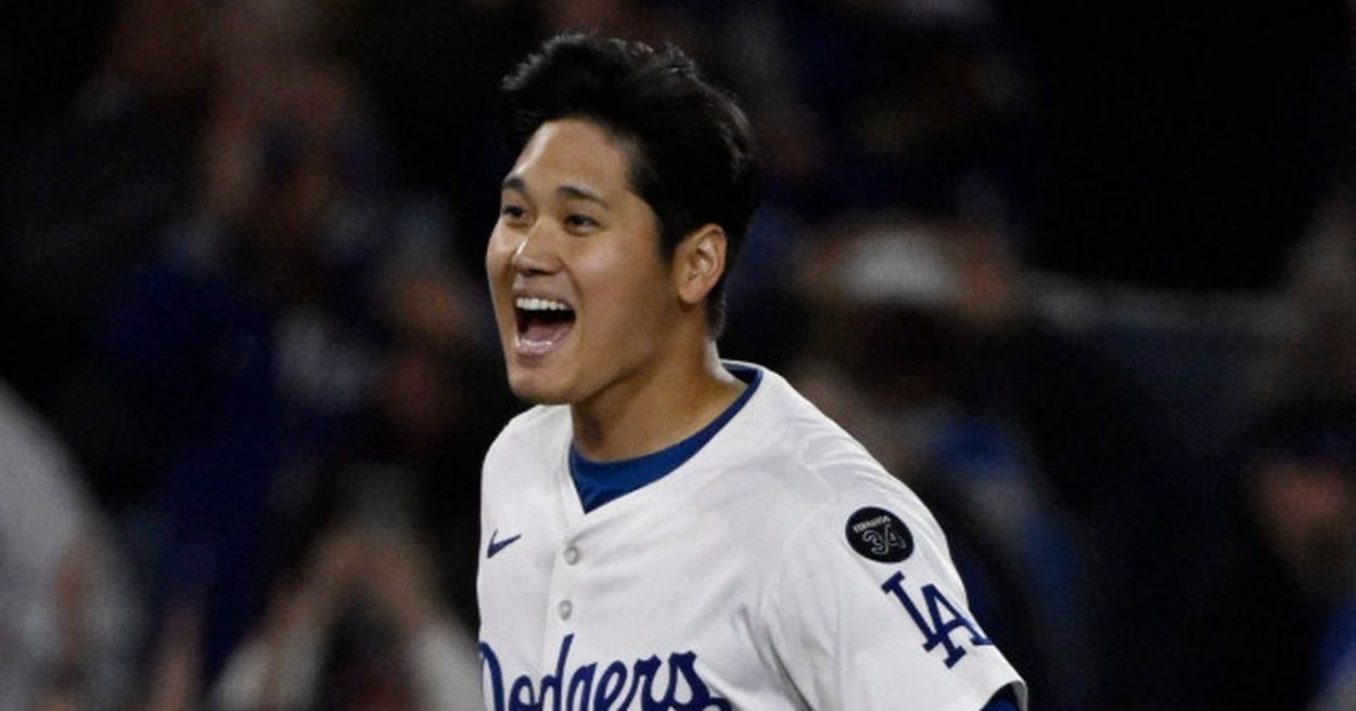 大谷翔平発の“デコルテポーズ”が早くもTシャツに。どこで買える