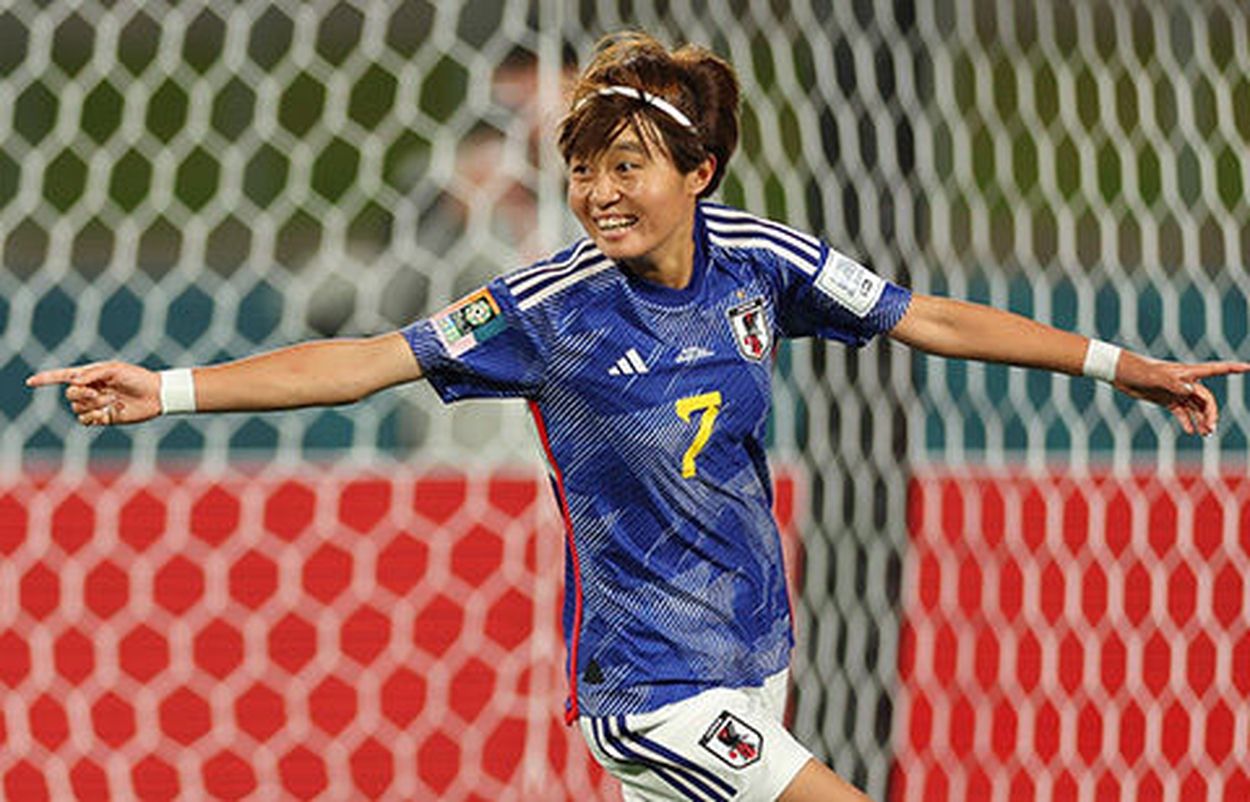 なでしこジャパン日本代表　宮澤ひなた　ワールドカップ 2023ユニフォーム