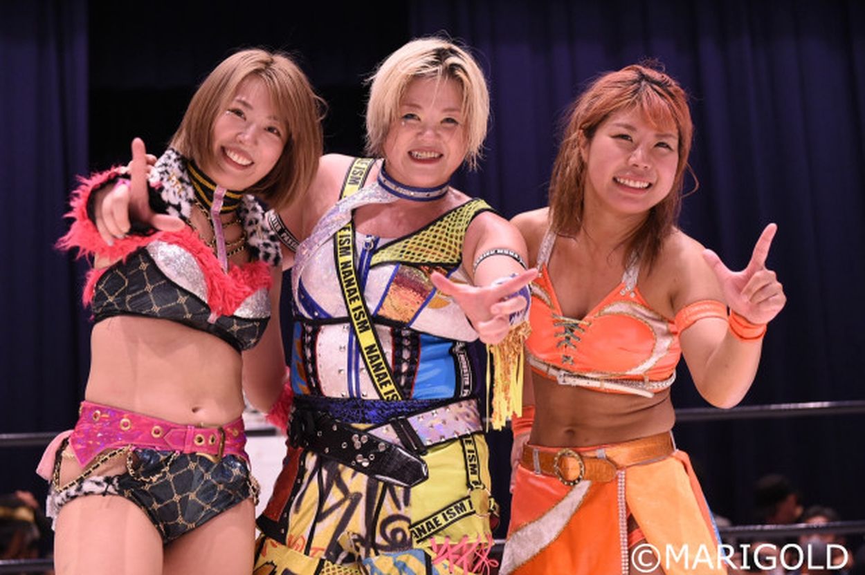 マイクラ 人気アイテム 非売品！女子プロレスマリーゴールドMIRAI Tシャツ魂の申し子 スポーツ選手