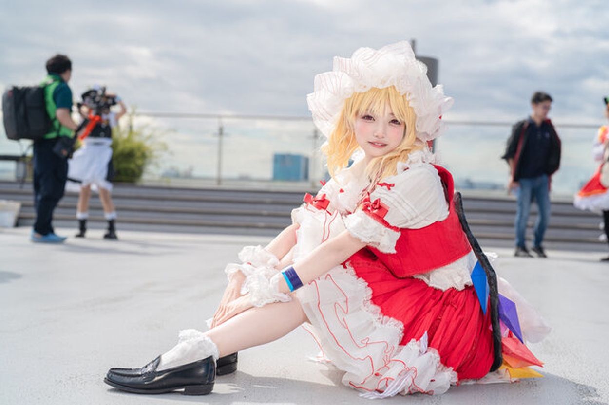 コスプレ】吸血鬼美少女の可憐な姿に魂奪われそう...『東方』フランドールを激写！注目レイヤー・あまねちゃん(インサイド) - goo ニュース