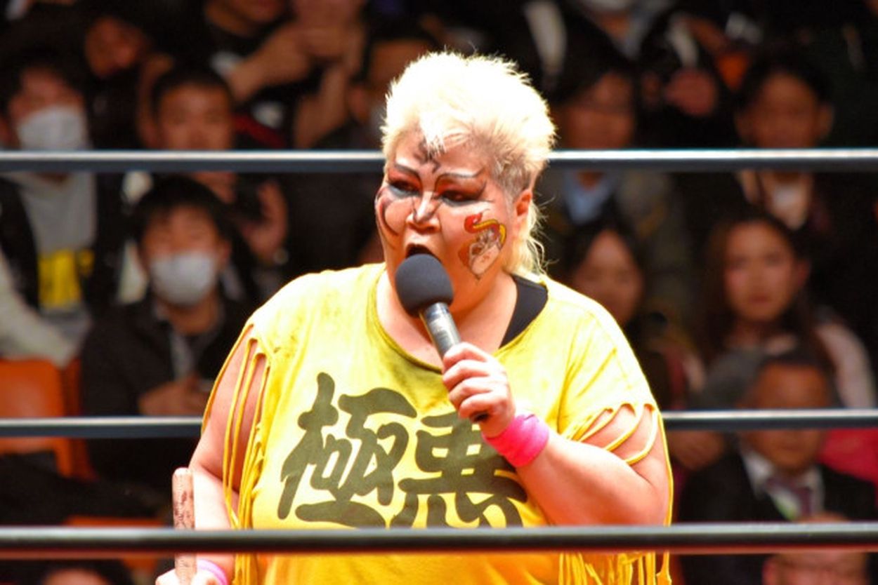 今話題の「極悪女王」で注目を集めているダンプ松本とブル中野の