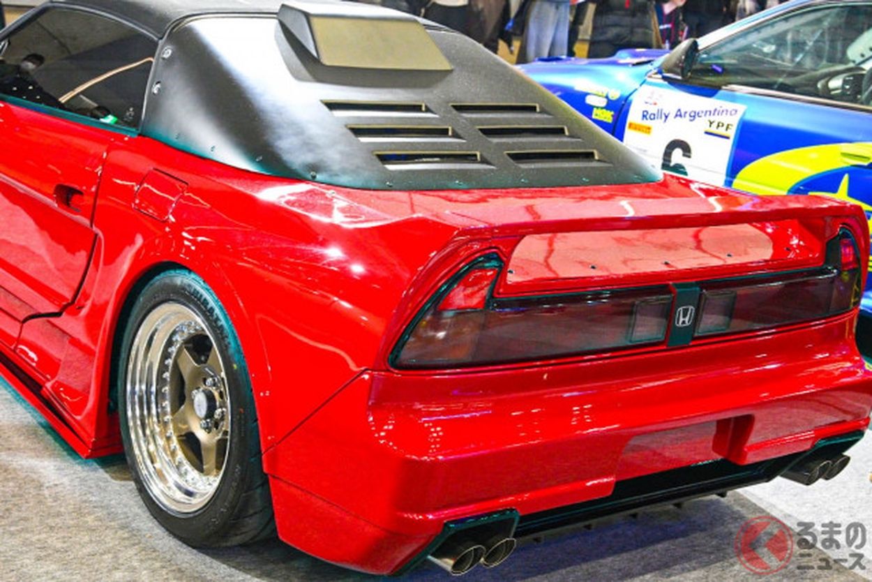 450万円！ ホンダ「“ミニ”NSX!?」初公開！ “軽規格超え”の「S660