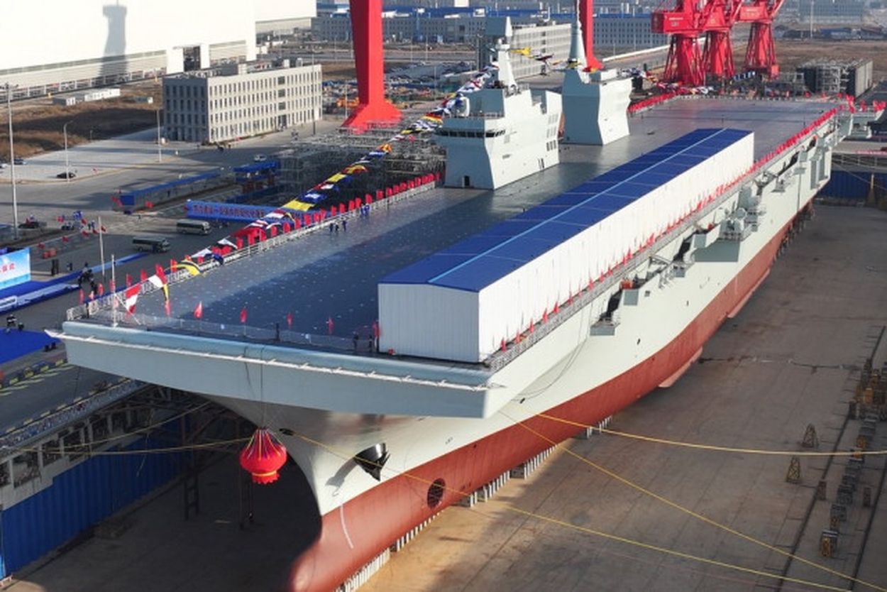 中国海軍の076型強襲揚陸艦1番艦、上海で進水(新華社通信) - goo