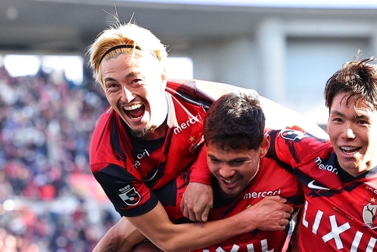 鹿島OBの鈴木隆行が「上位に上がっていける」と期待「今シーズン