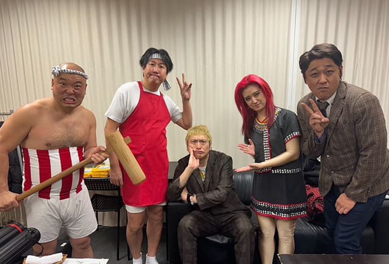 ものまね芸人JP、クールポコら芸人仲間たちとオフショットを公開