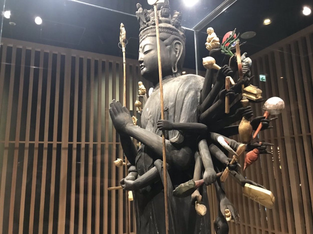 商品画像：極開運 呪物 財運 錫杖を持つ観音菩薩像 購入者が説明読み購入 2