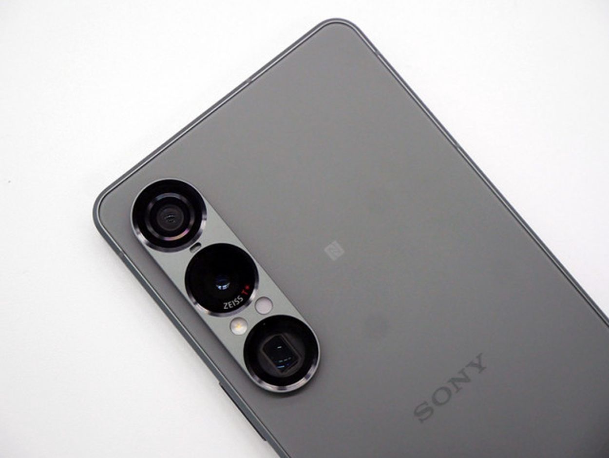 スマホが売れない環境下でソニーが打ち出す「Xperia 1 VII」での