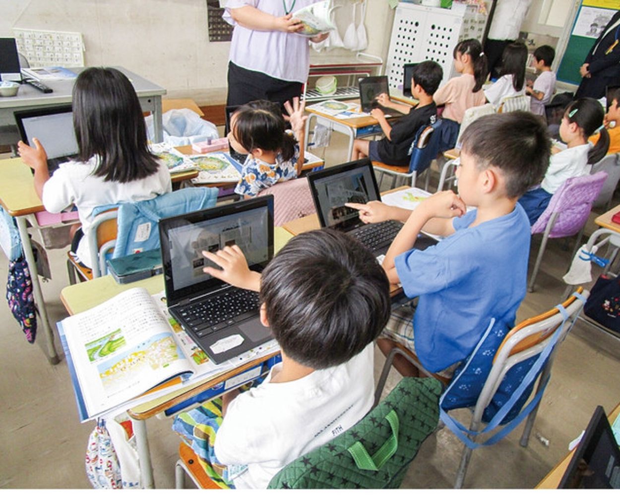 西梶ヶ谷小学校 ｢市勢要覧（カワサキノコト）｣を授業に活用 地域の魅力、学ぶ契機に 〈川崎市高津区〉(タウンニュース) - goo ニュース