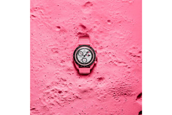 スウォッチ」“MoonSwatchコレクション”最新モデルが誕生！ 4月の
