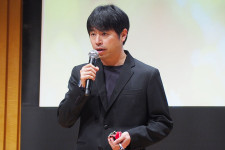 衝撃作『月』の石井裕也監督、大阪のシネマフェスティバルで監督賞を受賞　磯村勇斗も登壇