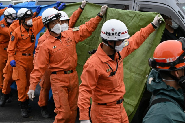 埼玉・八潮の道路陥没　遺体はトラックの運転席部分から発見