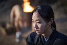 オカルトホラー『破墓』特大ヒットに期待の日韓共作ドラマ、イ・ソンギュン追悼…韓国エンタメTOPICSダイジェスト