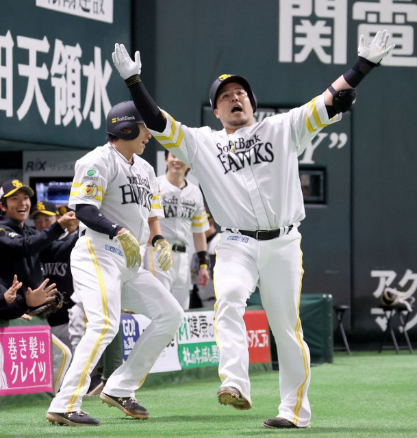 おまたせ1号！山川穂高が今季初アーチ 打率.069の不振(西スポWEB