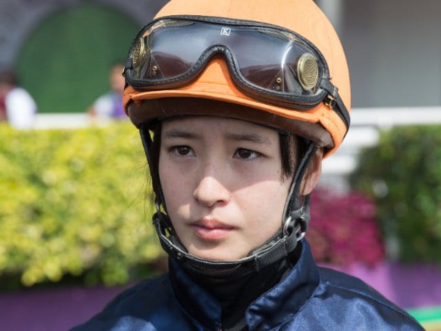 藤田菜七子27歳、永野猛蔵22歳が引退の“異常事態”…「騎手のスマホ不正使用」本当の問題点とは何か？「たかがスマホという感覚でいる限り…」(Number  Web) - goo ニュース