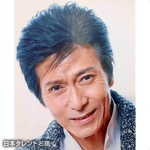坂元亮介