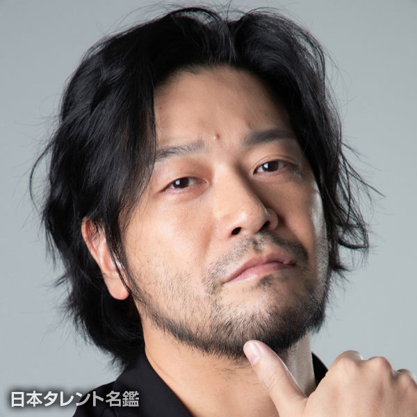 芸能人　顔アップ 